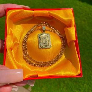 10K Gold Letter Necklace - G